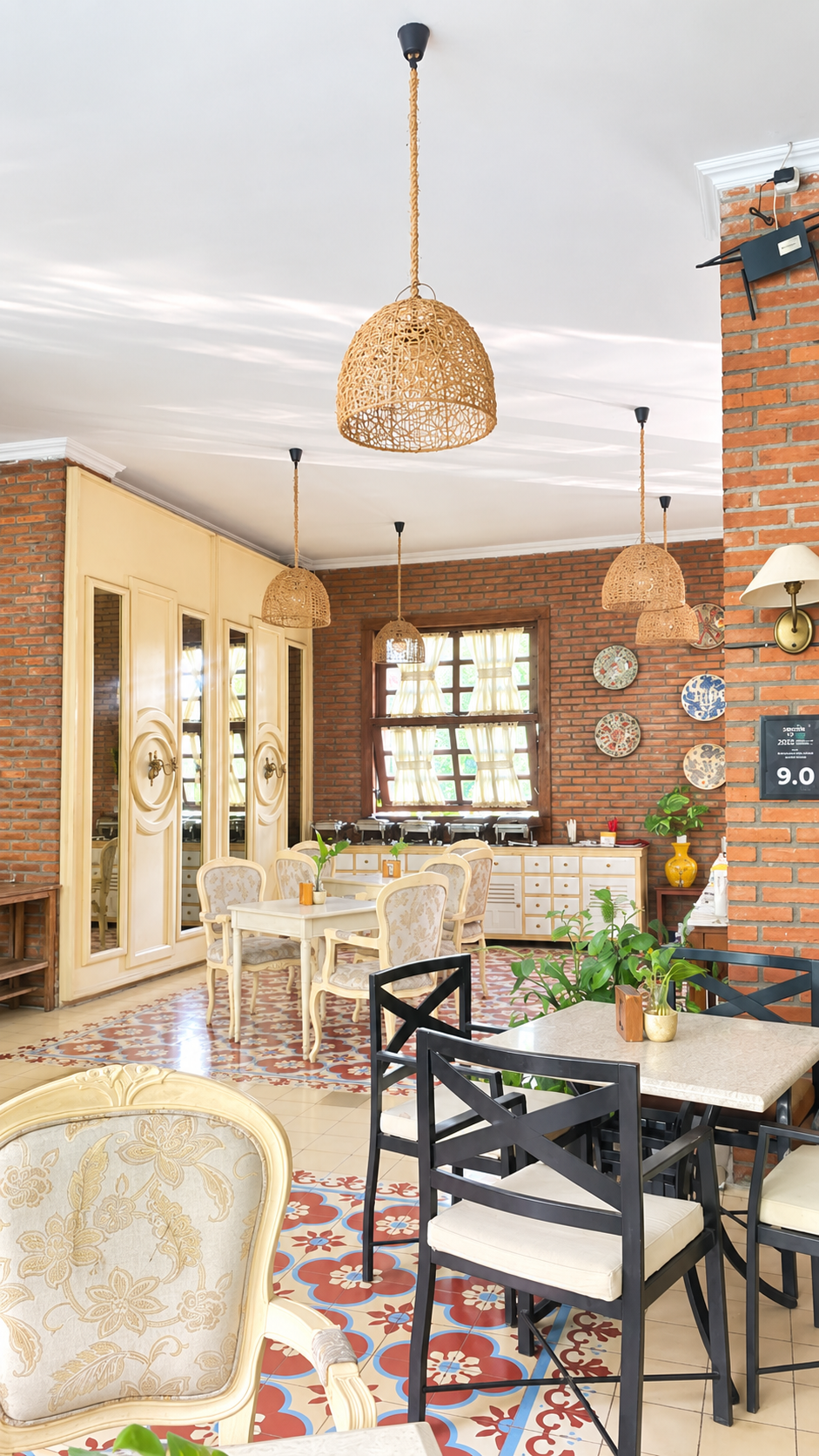 Area makan Java Resto